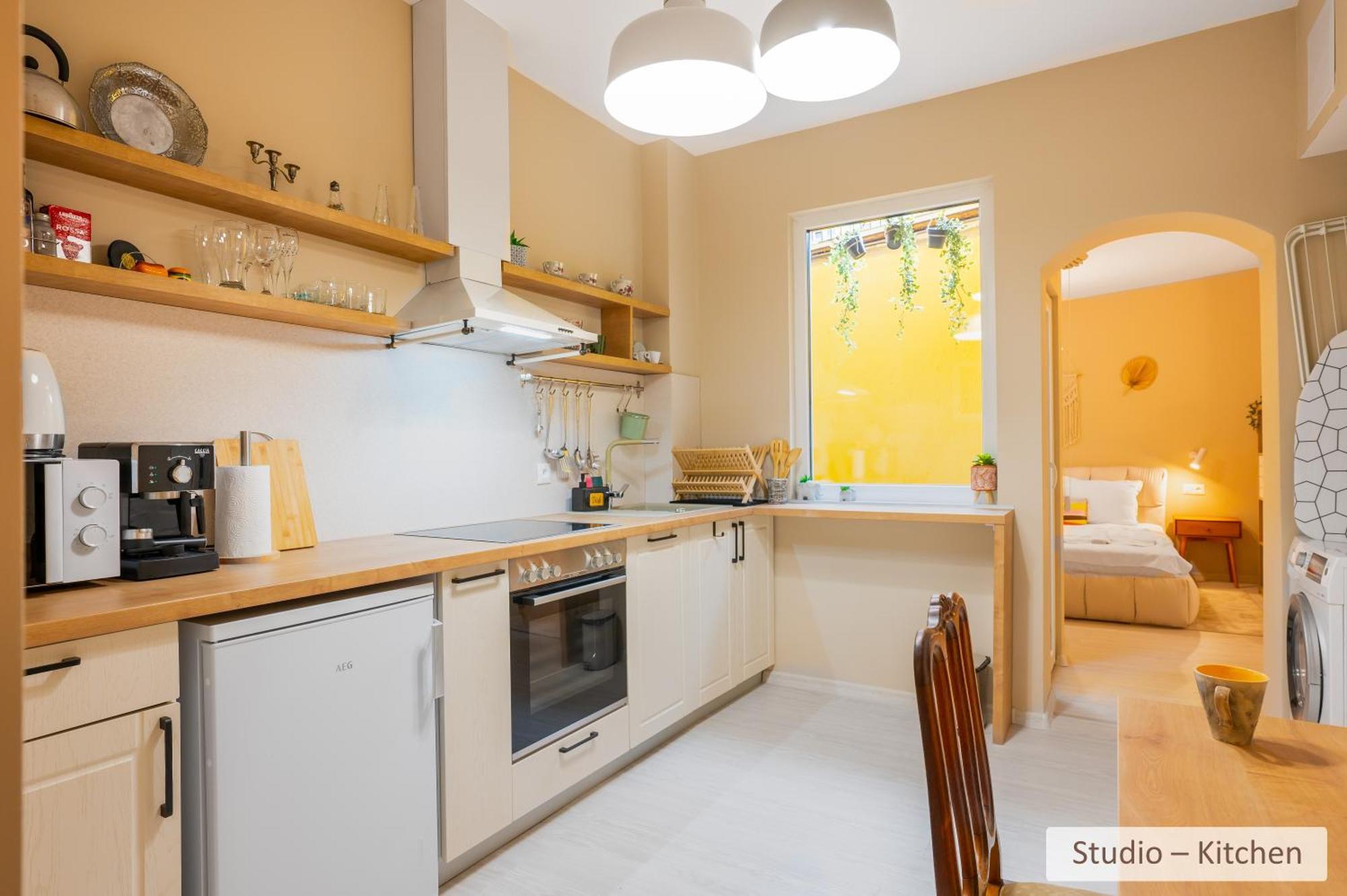Super Stylish & With Shared Terrace By Flat Mаnager Apartment *